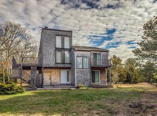 19 Winkler Way, Oak Bluffs, MA 02557