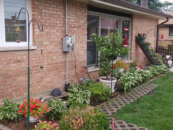 3rd image of 5542 Parkview Ct