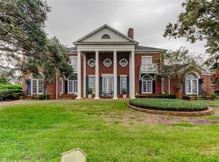 1901 S Holly Ln, Tampa, FL 33629