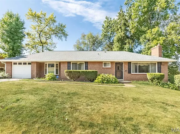 150 Signal Hill Dr, Saint Louis, MO 63121