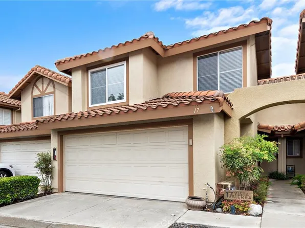 17 Vista Sierra #16, Rancho Santa Margarita, CA 92688