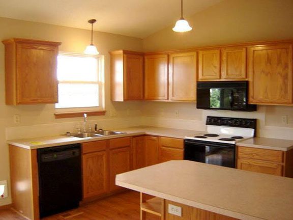 3rd image of 9105 W Central Park Ct