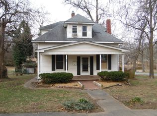600 S Jackson St, El Dorado Springs, MO 64744