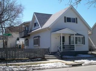 1323 Bluff Ave, Sheboygan, WI 53081