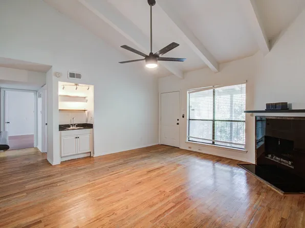 5711 Sugar Hill Dr APT 108, Houston, TX 77057