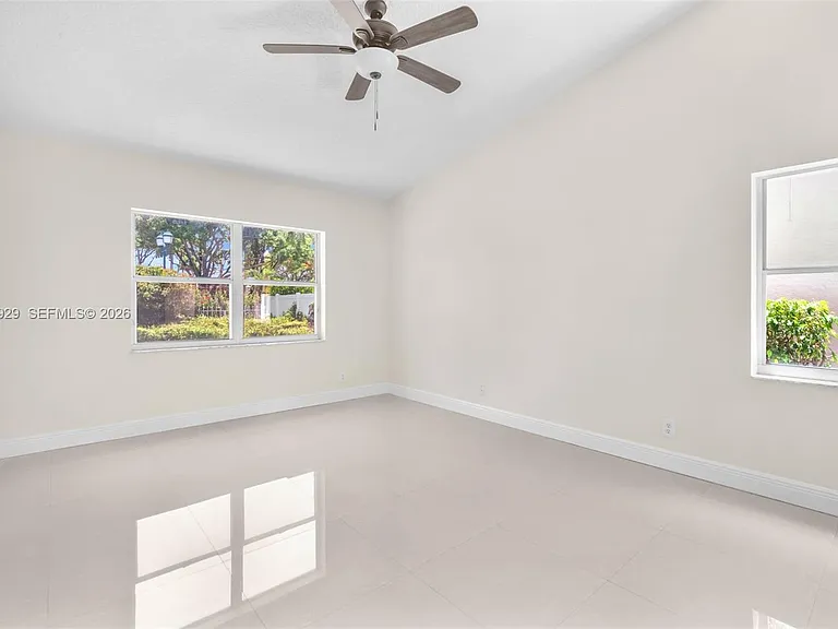 17194 Ventana Dr — Photo 32