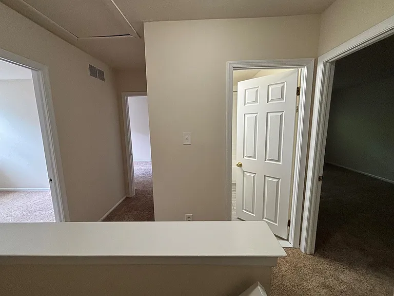 241 Washington Pl — Photo 11