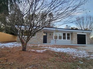 602 Paxon Hollow Rd, Broomall, PA 19008
