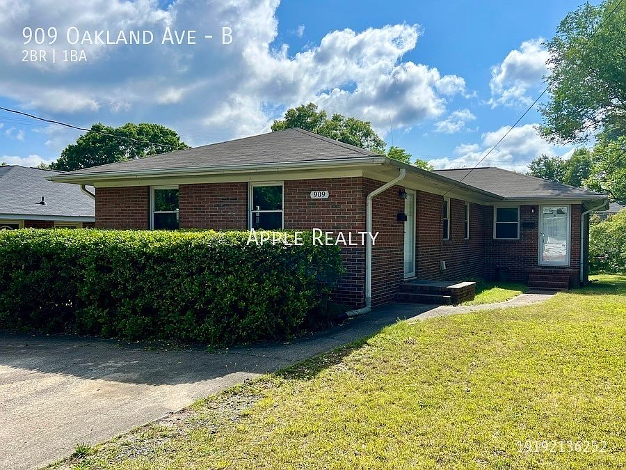 1st image of 909 Oakland Ave #B