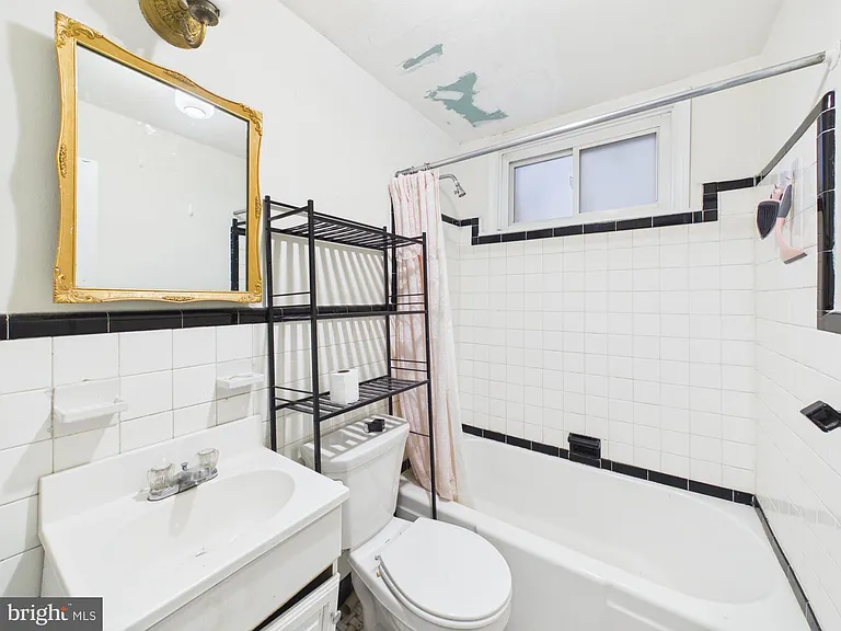 2030 Spruce St #2 — Photo 14