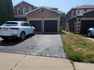 1132 Thimbleberry Cir #BASEMENT, Oshawa, ON L1K 2H1