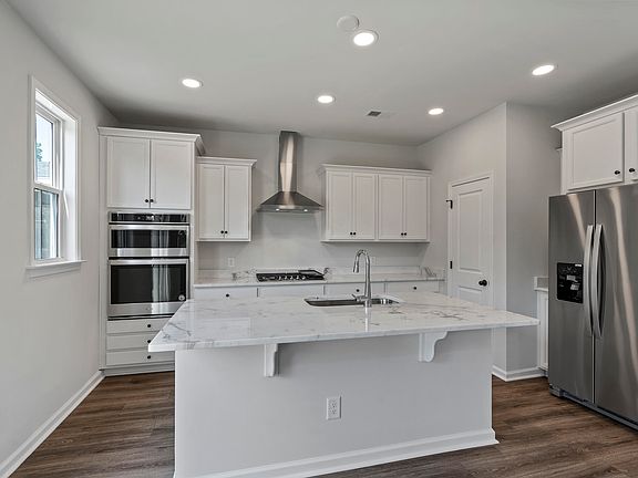 5th image of 8804 Credence Dr