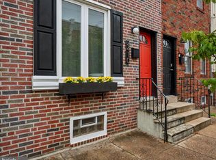 2410 E Sergeant St, Philadelphia, PA 19125