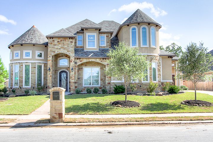 1st image of 5401 Crosswater Dr