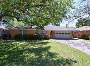 6139 Hurst St, Houston, TX 77008
