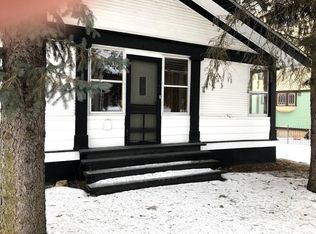 602 Main St, Pecatonica, IL 61063