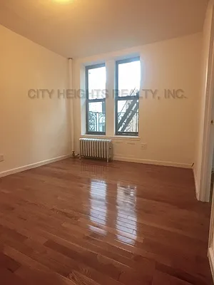 Rented by City Heights Realty | media 15