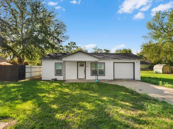 5109 Calloway St, Fort Worth, TX 76114