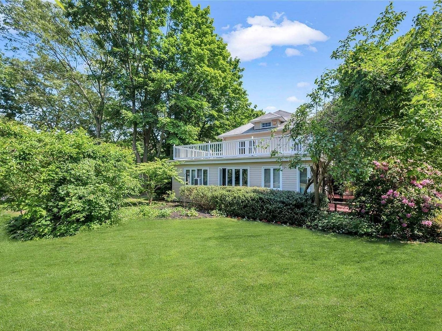 32 Wells Road, Greenlawn, NY 11740 Zillow