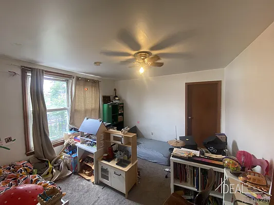 Rented by Ideal Properties Group | media 19