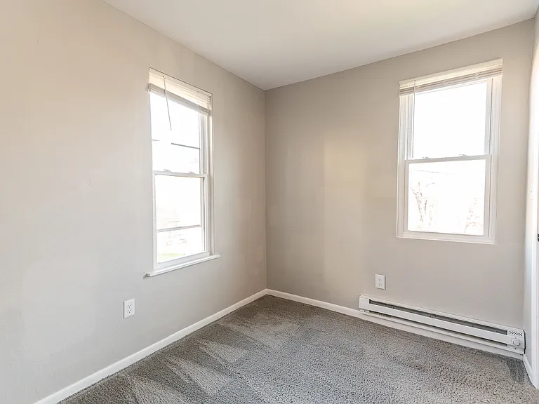 1600 Rutherford Ave #B — Photo 4