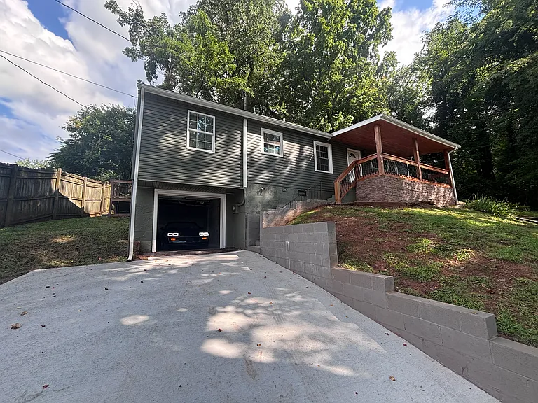 400 Mark Rd — Photo 13