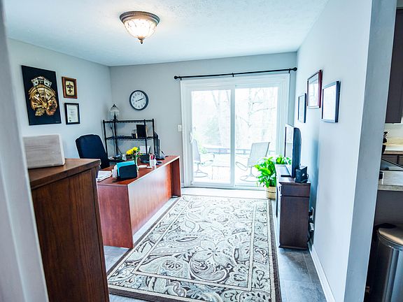 5th image of 2138 Waddy Rd