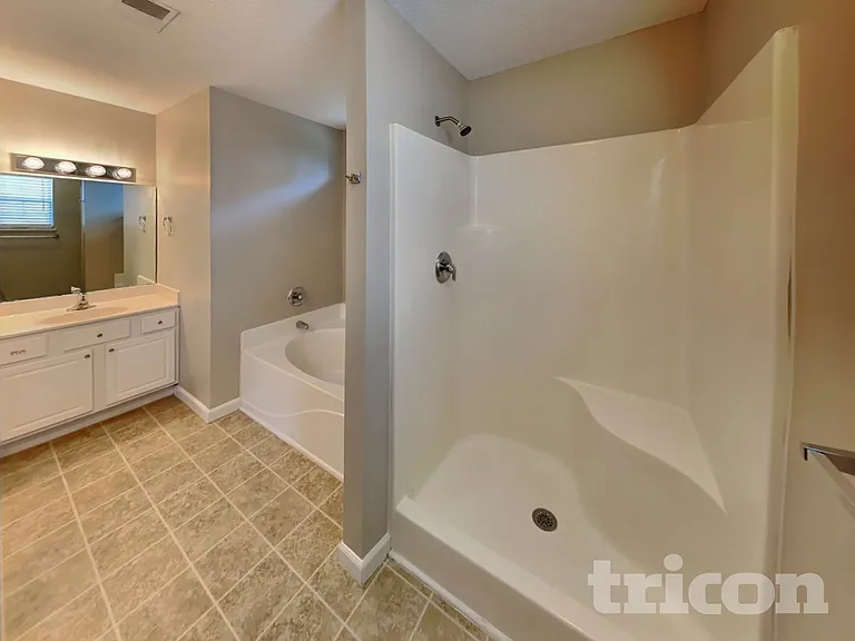 308 Fox Trot Dr — Photo 11