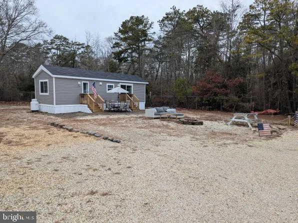 561 Corson Tavern Rd #L9, Ocean View, NJ 08230