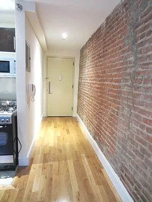 Rented by Mirador Real Estate | media 19