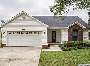 104 Red Hawk Cir, Huntsville, AL 35811