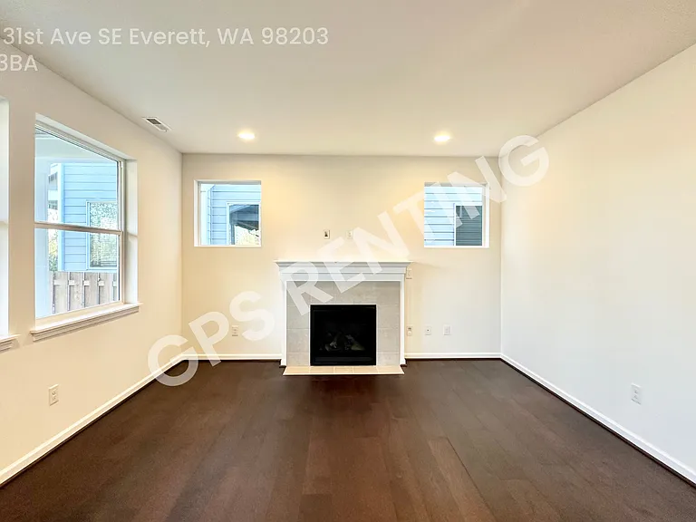 4621 31st Ave SE — Photo 5
