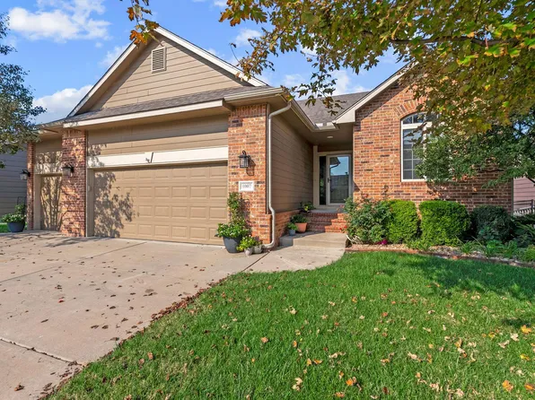 1007 S Lynnrae Ln, Wichita, KS 67207