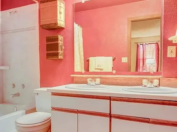 916 Clover Cir, Lafayette, CO 80026