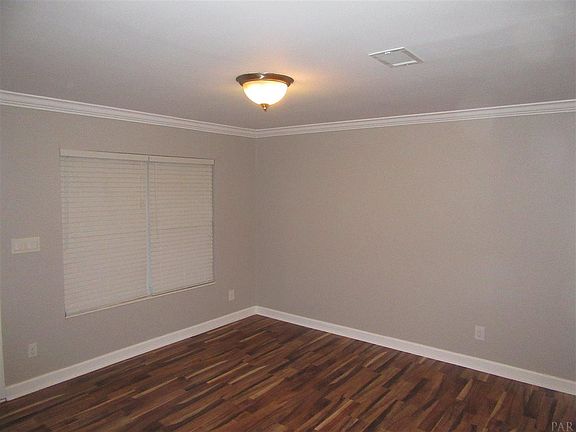 5th image of 4319 Wycliff Dr