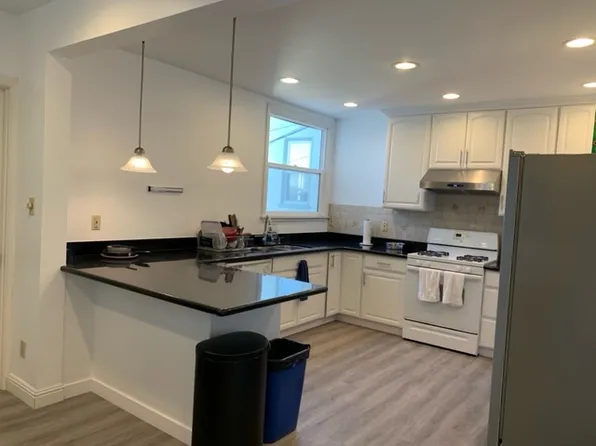 (undisclosed Address), San Francisco, CA 94118