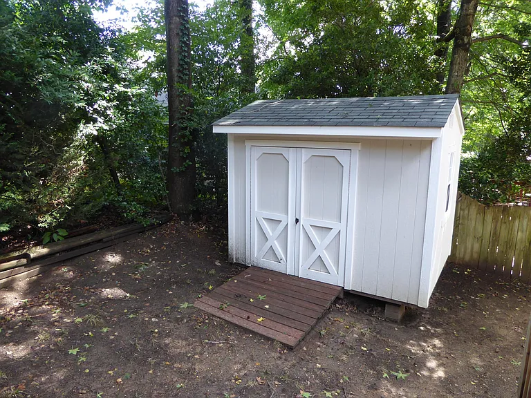 2333 Declaration Dr — Photo 20