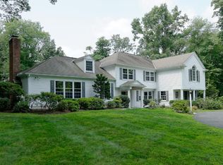 10 Birchwood Dr, Greenwich, CT 06831