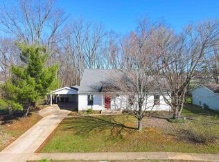 5904 S Phyllis St, Bloomington, IN 47403