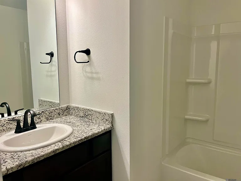 10922 S Lakeside Dr — Photo 14