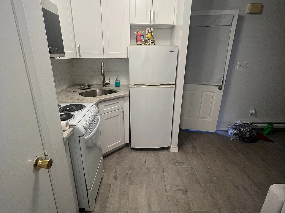 68 Courtney Loop #1