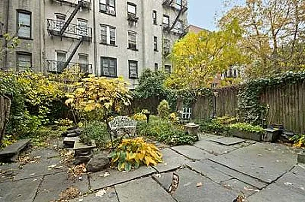 Sold by Citi Habitats | media 7