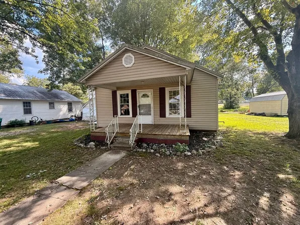 1049 W Woodrow St, Milan, TN 38358
