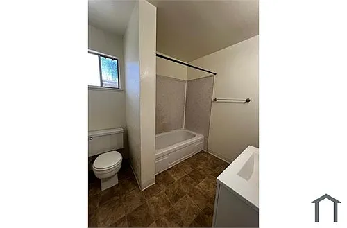 1215 Williams Way Photo 1