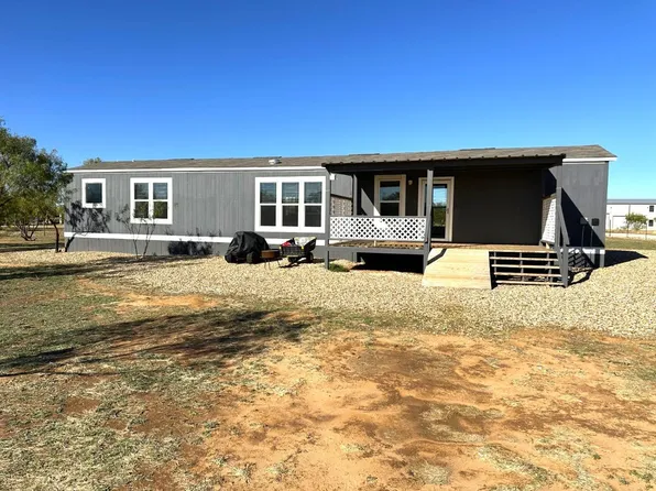 2447 Quail Dr, Justiceburg, TX 79330