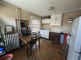 421 Washburn Pl APT 2, Madison, WI 53703