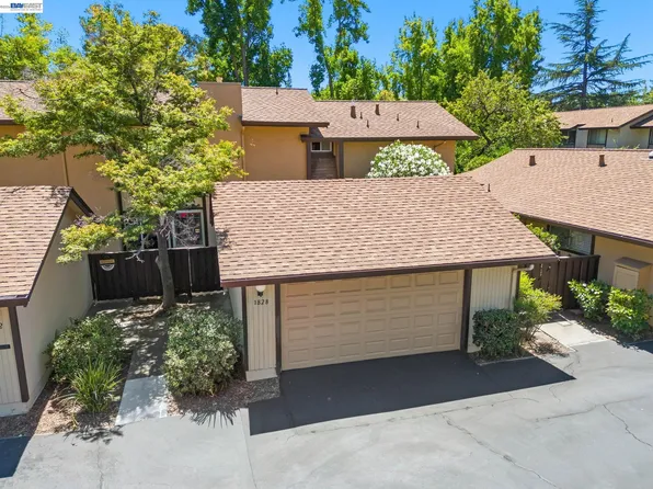 1828 Countrywood Ct, Walnut Creek, CA 94598