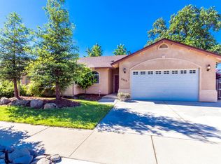 2555 Pendant Way, Redding, CA 96001