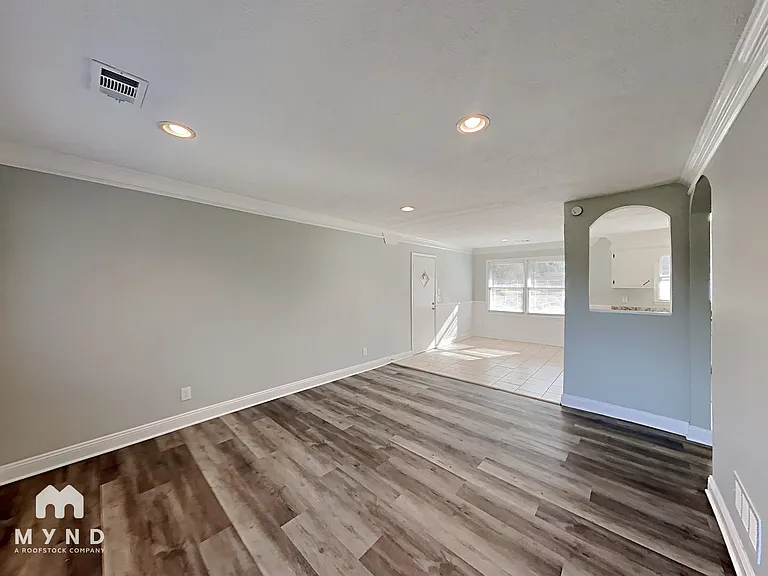 8156 Sweetwater St — Photo 7