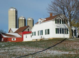 N4859 Lakeshore Dr, Kewaunee, WI 54216